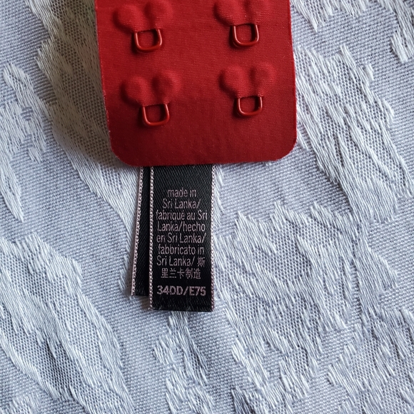 34DD NWOT Victoria's secret bra - Picture 2 of 3